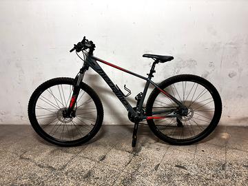 Mountain Bike Megamo