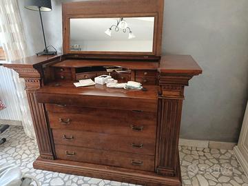 mobili comò più 2 comodini 