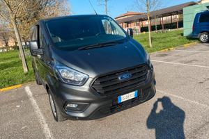 Ford costum   3 posti 