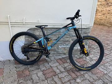 Mondraker Superfoxy R 2022