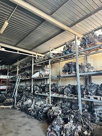 Motori Usati per Auto e Furgoni - Ampia Disponibil