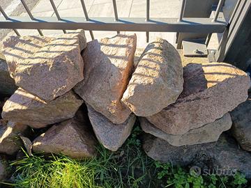 Sassi rossi per bordure 