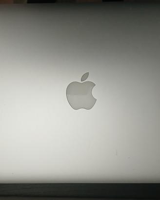 Macbook Air  13inch 2017