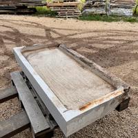 Lavabo in pietra antico