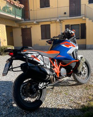 KTM 1290 superadventure R 2022