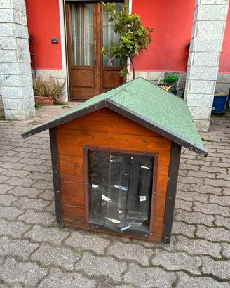 Cuccia  per esterno In Legno