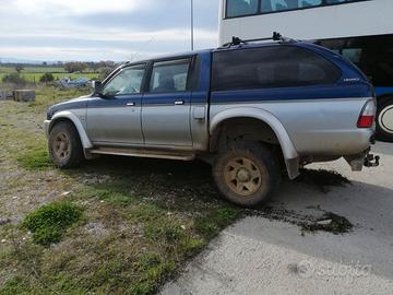 Mitsubishi L200