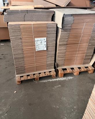 Cartoni nuovi varie misure