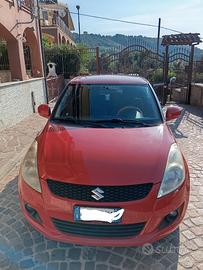 SUZUKI Swift - 2012