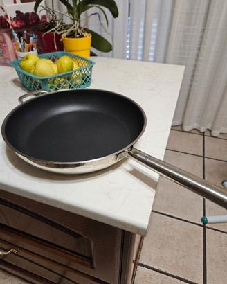 padella acciaio antiaderente 32cm