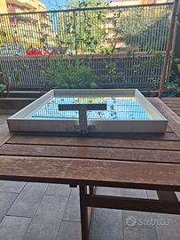 Lavandino bagno e mobiletto e specchio