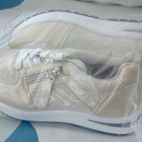 Scarpe donna nuove n.40