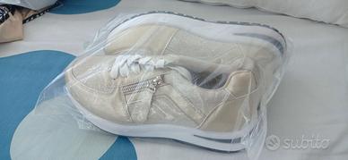 Scarpe donna nuove n.40