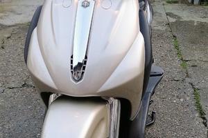 Beverly 500