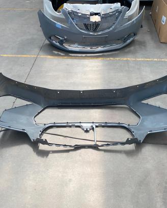 PARAURTI ANTERIORE BMW X1