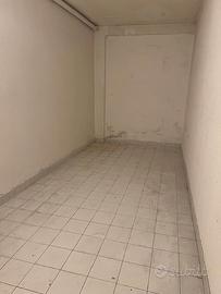 Cantina di 10 mq in zona residenziale