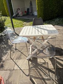 Kit da giardino: tavolo sedie e gazebo