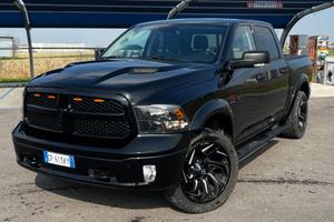 DODGE RAM 1500 CLASSIC 5.7 HEMI
