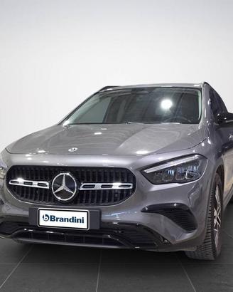 Mercedes GLA 200 d Progressive Advanced Plus 4mati