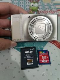 Fotocamera Nikon Coolpix S8000