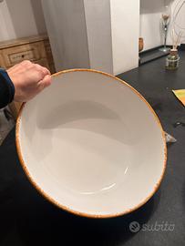 Ciotola in ceramica dipinta a mano