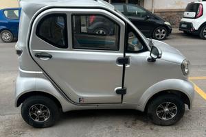 UFO 4 EcoBike - Mini Auto Elettrica SENZA PATENTE