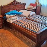 Camera da letto matrimoniale in stile barocco,con