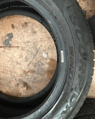 Gomme invernali pirelli scorpion winter 235/55/18