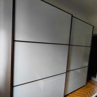 Mobile camera da letto ante scorrevoli