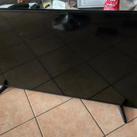 SMART TV  + SOUNDBAR