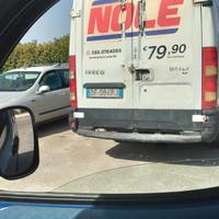 Noleggio furgone con autista