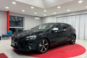 Volvo V40 D3 R-DESIGN