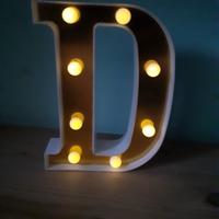 Lettera "D" illuminata