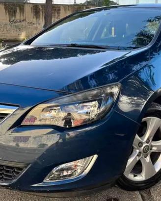 Opel Astra J ecoFlex 1.7 CDTI - Trattabile