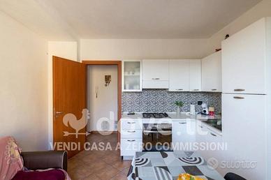 Appartamento di 60 m² con 2 locali e box auto a Su