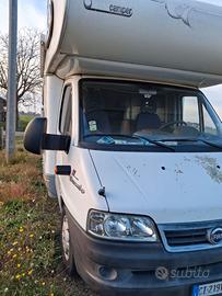 camper ELNAGH DI COLORE BIANCO