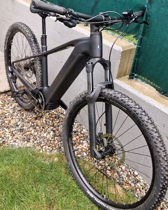 E-MTB CUBE REACTION HYBRID PRO