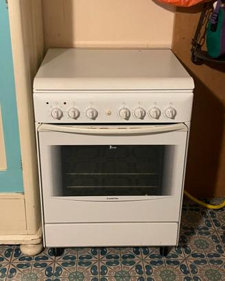 Cucina a gas 4 fuochi