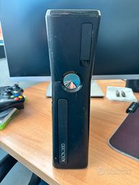 Xbox 360+ joypad+ due giochi