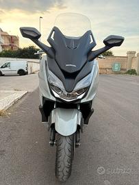 HONDA FORZA 350