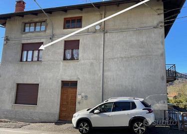 Immobile in asta di 180 m² con 3 locali e box auto