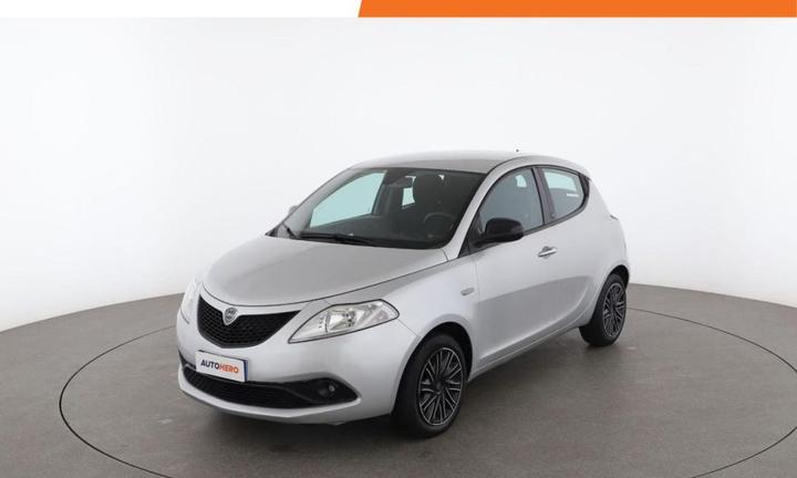 LANCIA Ypsilon XH71071