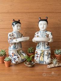 Coppia di statue in ceramica orientali / servitori
