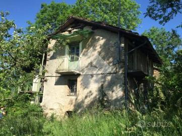 RUSTICO A COASSOLO TORINESE