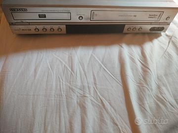 lettore DVD/VCR combo