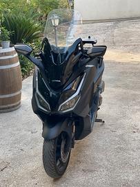 Honda Forza 125 (2024)