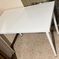 Scrivania ikea