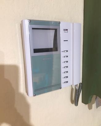 Impianto videocitofonico comelit