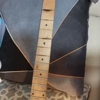 Manico stile Stratocaster incompleto. 