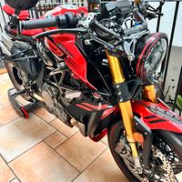 Mv agusta rush 1000 mamba